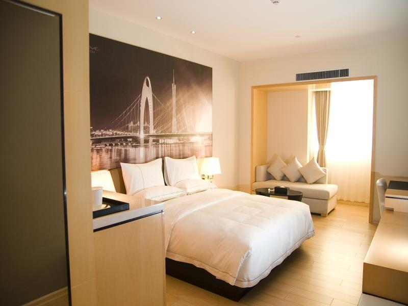 J-Hotel Canton Extérieur photo
