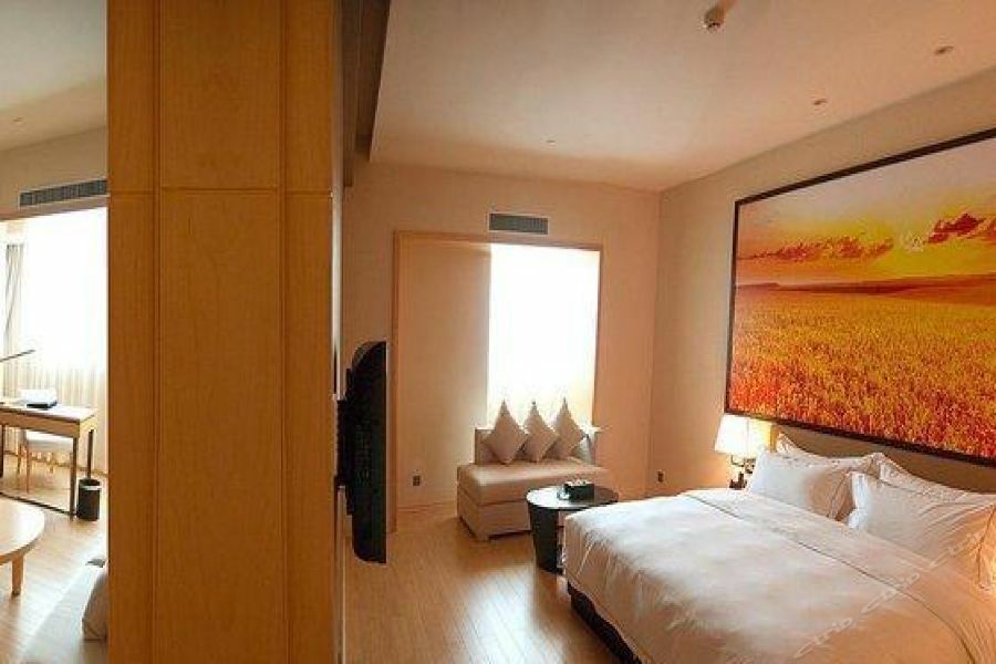 J-Hotel Canton Extérieur photo